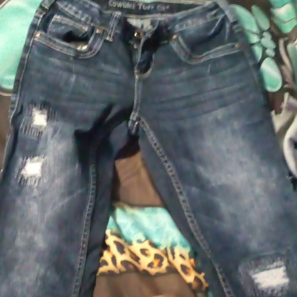 Cowgirl tuff company jeans